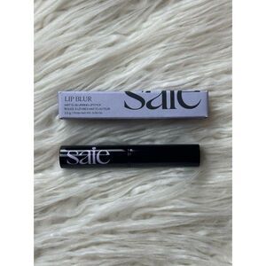 Saie Lip Blur Matte Blurring Lipstick Dada